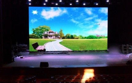 Mur LED 640*480mm Cabinet le plus fin P2 Écran LED intérieur 40 Scan FCC CCC