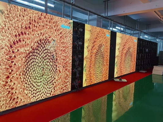 Température de fonctionnement de la durée de vie -20℃~50℃ de l'écran 100000 du lancement fin 1R1G1B LED