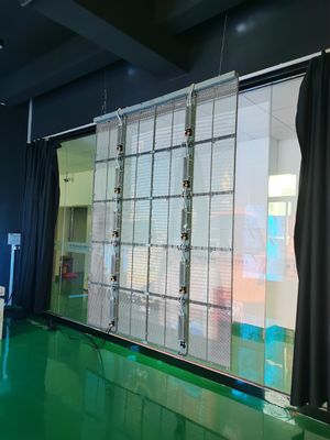 Espace d'intérieur/extérieur transparent d'installation d'affichage à LED de 75%