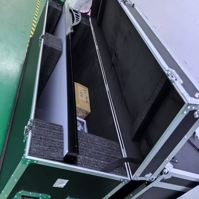Écran HD intérieur P2.5 pliable à support affichage LED pour le centre commercial