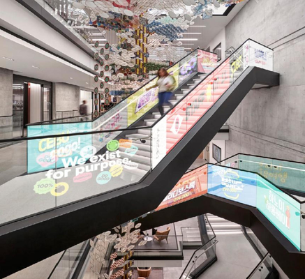 Écran LED en verre transparent P2.5 Série LED holographique personnalisée pour centre commercial