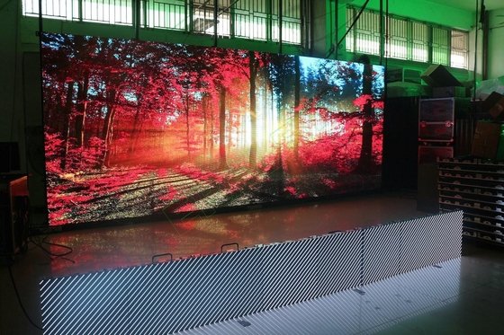 Le fond d'étape de panneau d'affichage a mené la location 50 x 50cm P2.6mm IP40 d'écran de visualisation