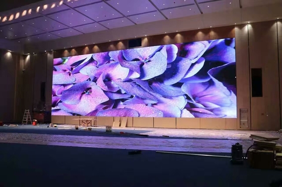 L'affichage mené de location grands 2.97mm d'étape d'IP21 Kinglight 2020 a mené le Cabinet de mur visuel