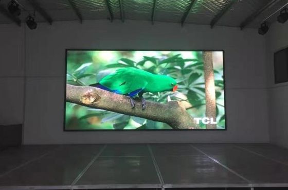 P2.976 Salons d'exposition Écran LED couleur pour publicité ODM
