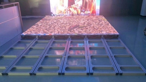 La FCC IP54 a allumé des panneaux de plancher de LED 65410 pixels de m2 8192 de points pour le concert
