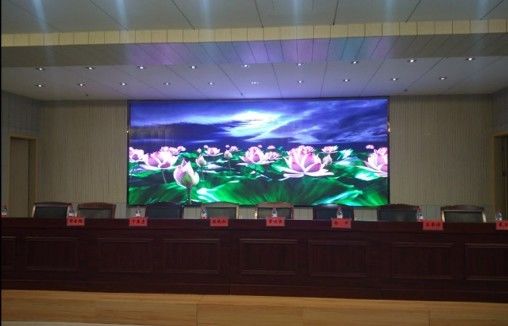 Affichage à LED plein couleur couleur carré intérieur P2.5 Pour la colonne carrée 640x480mm Aluminium à coulée sous pression