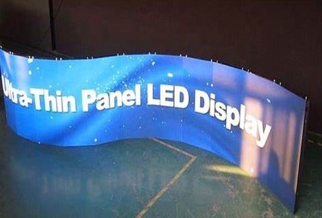 Le message publicitaire a mené l'affichage flexible FPC 200W/m2 1 64s de rideau en module