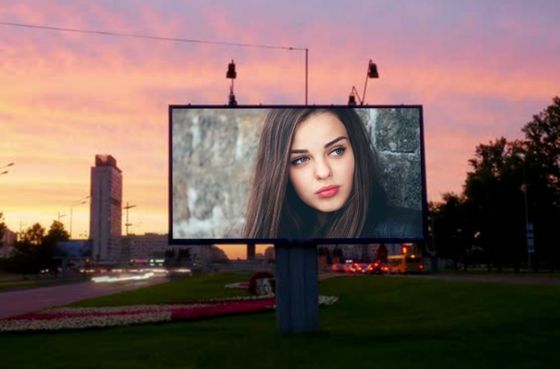 Murs vidéo LED extérieurs P3.91 pour la publicité Panneaux d'affichage numériques 500*1000mm Série extérieure