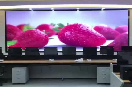 Petit pixel haute résolution ultra-mince P1.25 P1.56 avec garantie de 3 ans