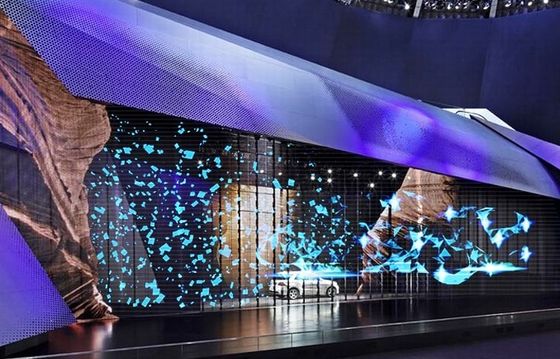 Écran LED en verre transparent intégré 3,91 mm-7,82 mm Publicité du bâtiment