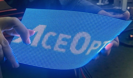 Lancement mou P2.5 de pixel de panneau de flexibilité d'ODM d'OEM du module mou SMD d'affichage à LED