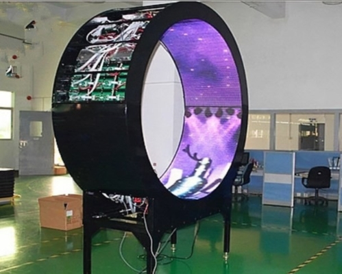panneau flexible d'intérieur de module de l'écran incurvé par 240X120mm SMD1515 P2 LED d'affichage à LED