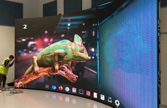 La courbe extérieure d'intérieur de fond d'étape d'écran de P3.91 LED affichage à LED